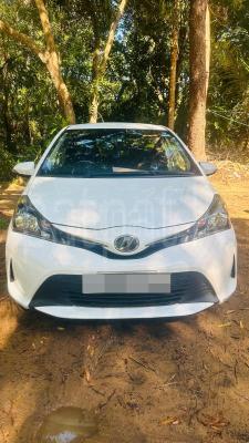Toyota Vitz 2016 - பயன்படுத்தப்பட்டது கார் sale in Sri Lanka - patpat.lk