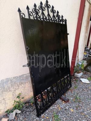 GATE FOR SALE  - MIRIHANA ,NUGEGODA.