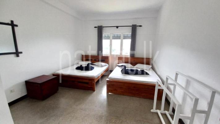 Holiday Bungalow for Sale in Ambewela