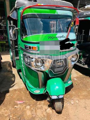 Bajaj Three Wheel 2014 - Used Three wheeler sale in Sri Lanka - patpat.lk