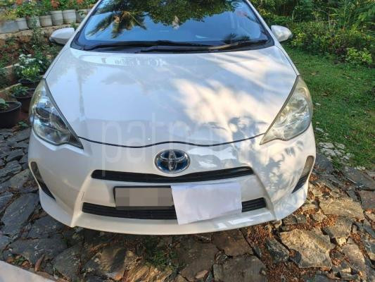Toyota Aqua 2013 - Used Car sale in Sri Lanka - patpat.lk