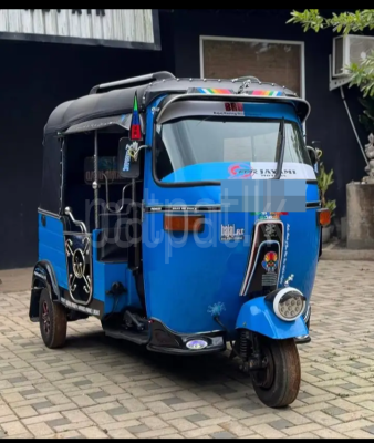 Bajaj Three Wheel 2004 - பயன்படுத்தப்பட்டது முச்சக்கர வண்டி sale in Sri Lanka - patpat.lk