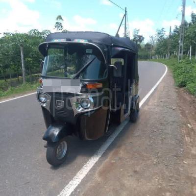 Bajaj 4 stroke 2014 - Used Three wheeler sale in Sri Lanka - patpat.lk