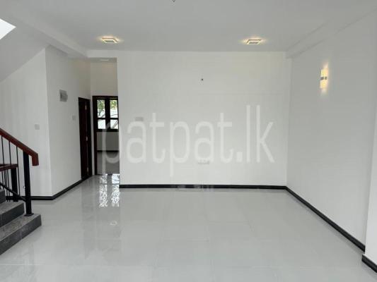 premium-listing-image