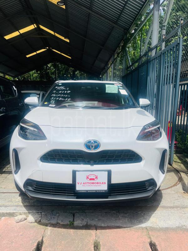 Toyota Yaris Cross 2025 -  SUV රථය sale in Sri Lanka - patpat.lk