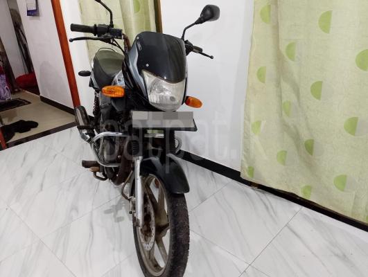 Bajaj Platina 2006