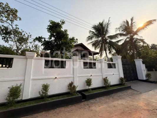 House for Sale in Minuwangoda