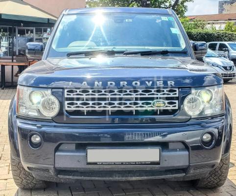 Landrover Discovery 4  for Rent