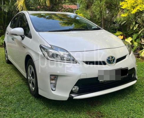Toyota Aqua 2015 - භාවිතා කරන ලද කාර් sale in Sri Lanka - patpat.lk