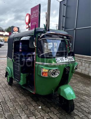 Bajaj Three Wheel 2010 - பயன்படுத்தப்பட்டது முச்சக்கர வண்டி sale in Sri Lanka - patpat.lk