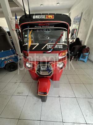 Bajaj Three Wheel 2015 - Used Three wheeler sale in Sri Lanka - patpat.lk