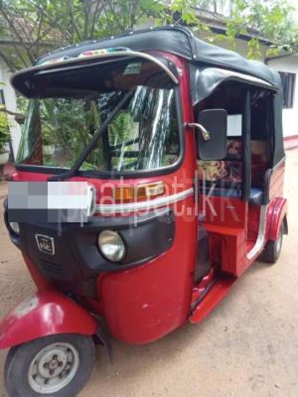 Bajaj 4 stroke 2015 - Used Three wheeler sale in Sri Lanka - patpat.lk