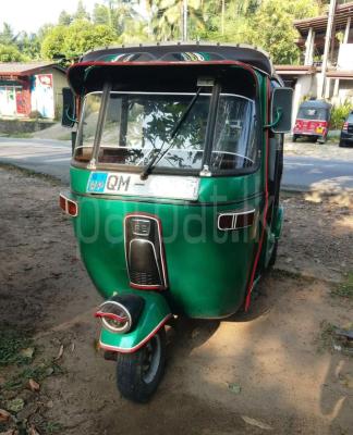 Bajaj Three Wheel 2007