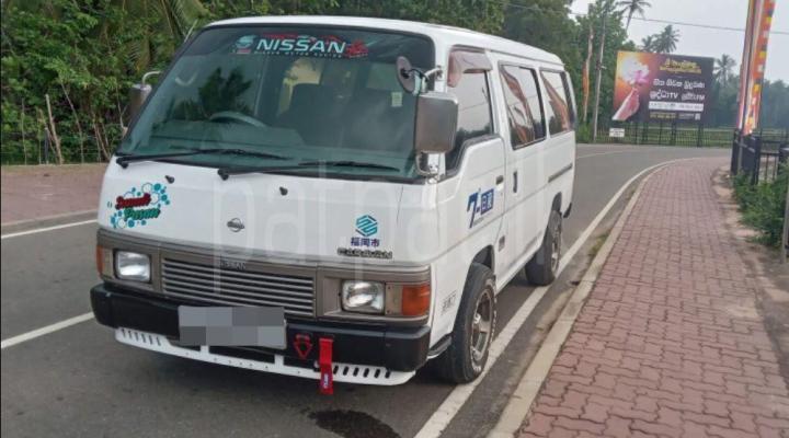 Nissan Caravan 1993