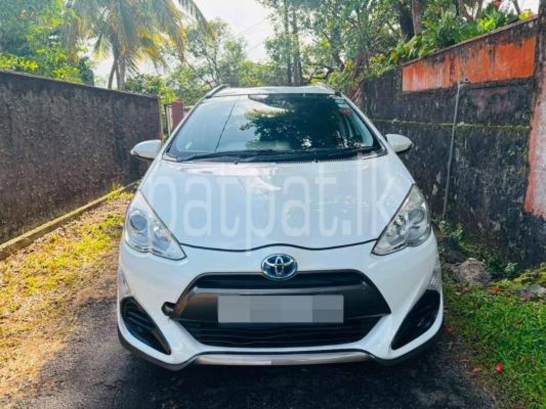 Toyota Aqua 2015 - භාවිතා කරන ලද කාර් sale in Sri Lanka - patpat.lk