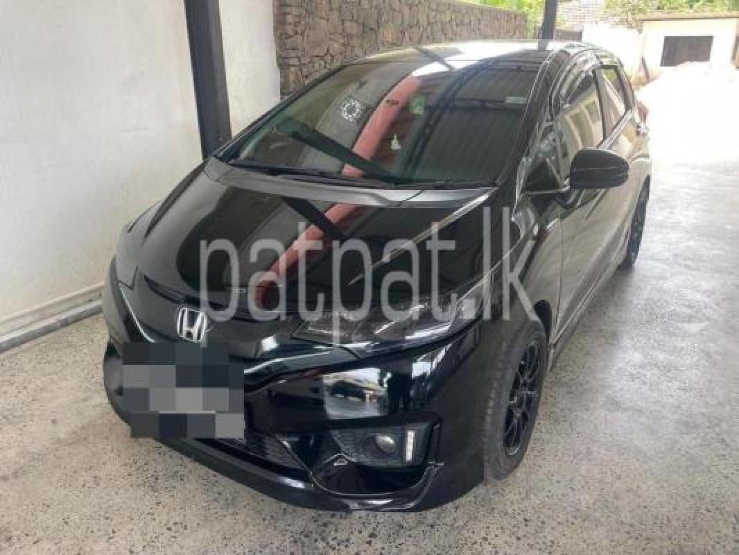 Honda Fit 2014 - பயன்படுத்தப்பட்டது கார் sale in Sri Lanka - patpat.lk