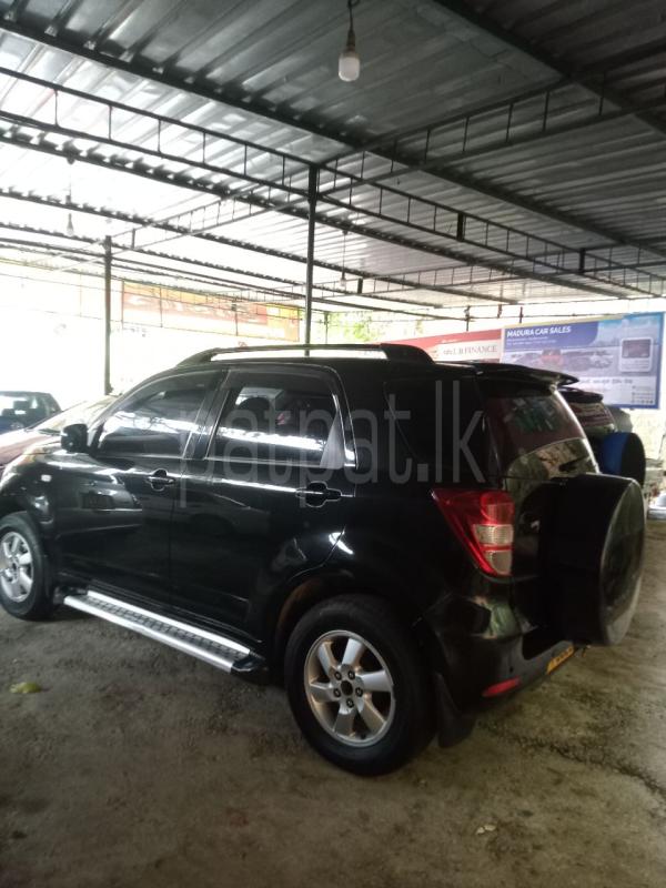 Daihatsu Terios 2007 -  SUV sale in Sri Lanka - patpat.lk