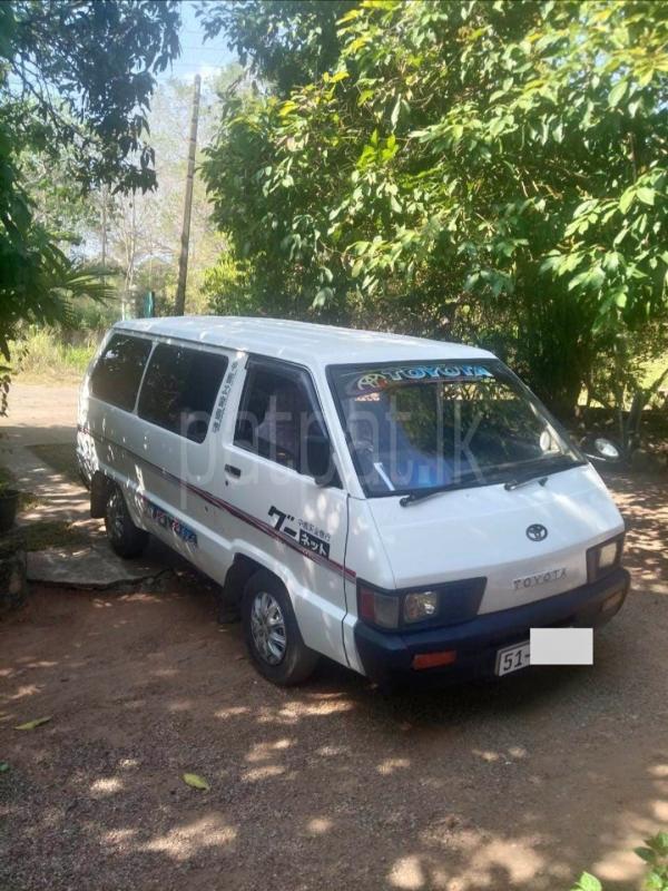 Toyota TownAce 1985 -  වෑන් රථය sale in Sri Lanka - patpat.lk