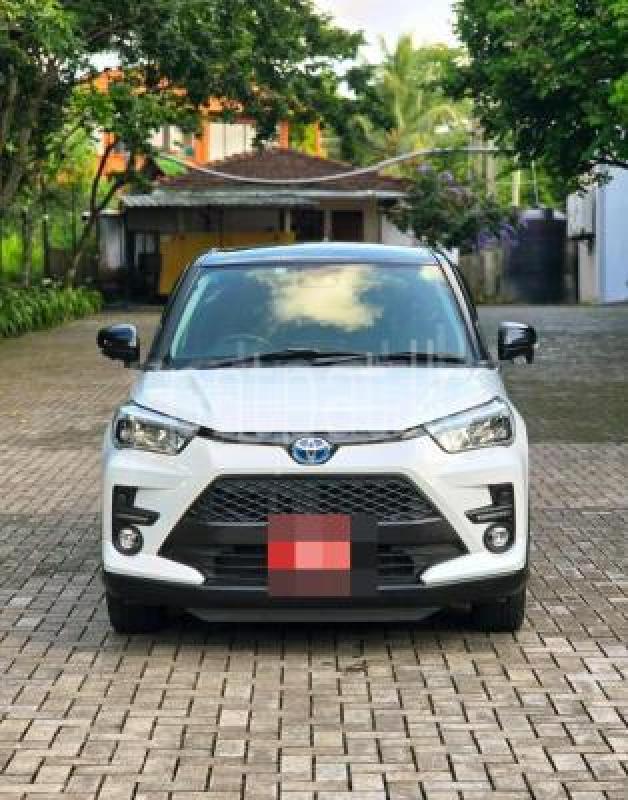 Toyota Raize 2022 - භාවිතා කරන ලද SUV රථය sale in Sri Lanka - patpat.lk