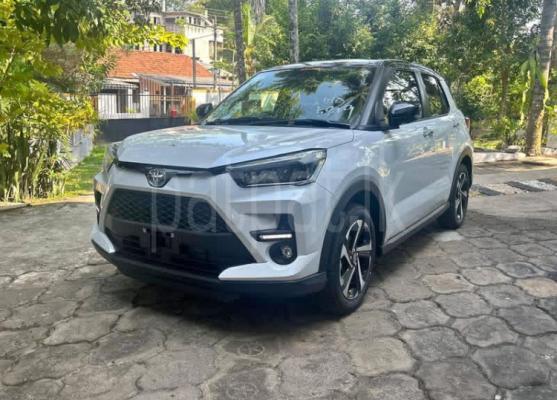 Toyota Raize 2025 - Reconditioned SUV sale in Sri Lanka - patpat.lk