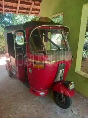 Bajaj Three Wheel 2006