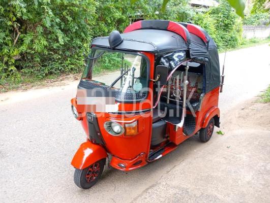 Bajaj 4 stroke 2012 - Used Three wheeler sale in Sri Lanka - patpat.lk