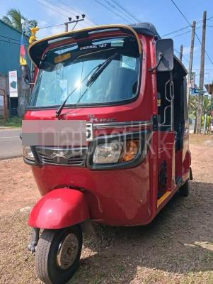 TVS Three Wheel 2014