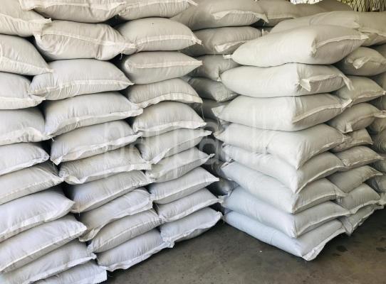 Karadahaiya pohora (rice husk charcoal fertilizer)
