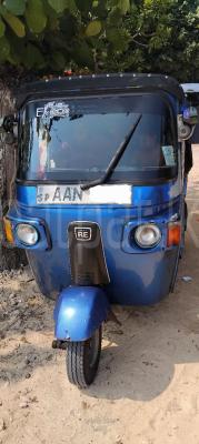 Bajaj Three Wheel 2013