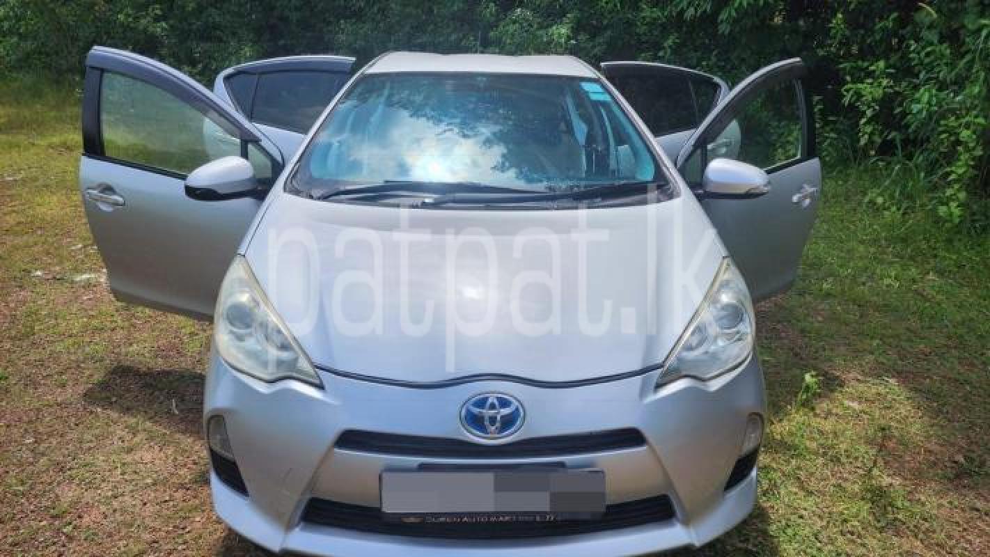 Toyota Aqua 2013 -  කාර් sale in Sri Lanka - patpat.lk