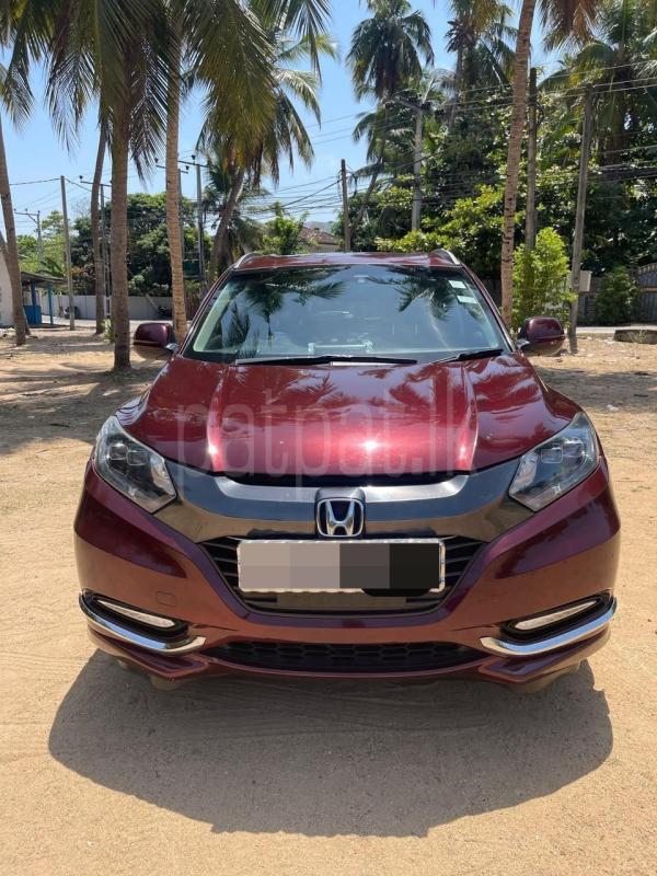 Honda Vezel 2014 -  SUV sale in Sri Lanka - patpat.lk