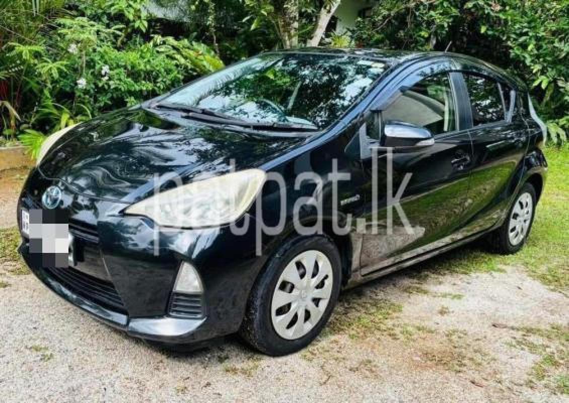 Toyota Aqua 2012 - Used Car sale in Sri Lanka - patpat.lk