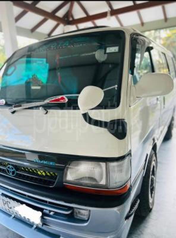 Toyota Hiace 2000 -  වෑන් රථය sale in Sri Lanka - patpat.lk