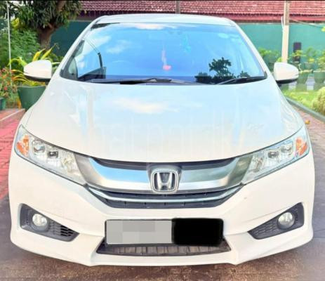Honda Grace 2016 - பயன்படுத்தப்பட்டது கார் sale in Sri Lanka - patpat.lk