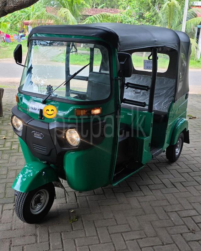 Bajaj 4 stroke 2026 -  ත්‍රිරෝද රථය sale in Sri Lanka - patpat.lk