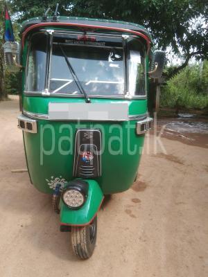 Bajaj Three Wheel 2004
