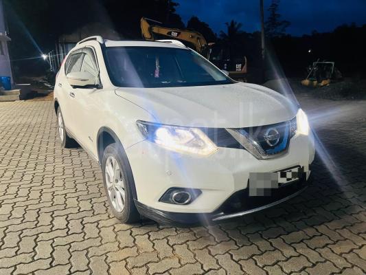 Nissan X Trail 2015 - Used SUV sale in Sri Lanka - patpat.lk