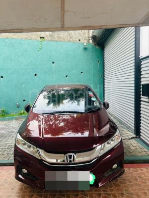 Honda Grace 2014 - பயன்படுத்தப்பட்டது கார் sale in Sri Lanka - patpat.lk