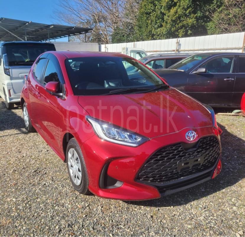 Toyota Vitz 2025 -  කාර් sale in Sri Lanka - patpat.lk