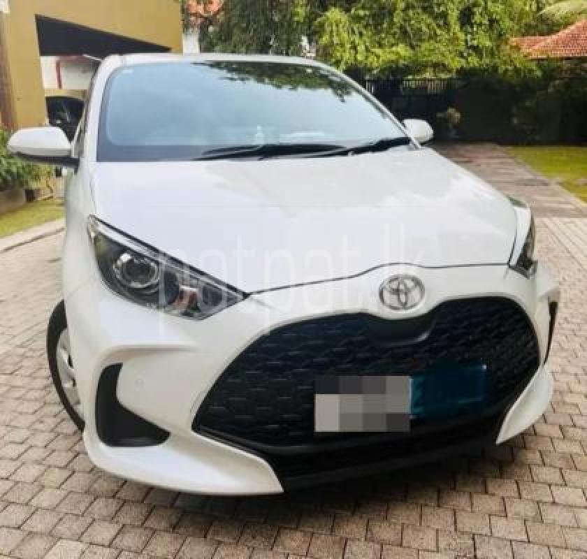 Toyota Yaris 2024 - பயன்படுத்தப்பட்டது கார் sale in Sri Lanka - patpat.lk