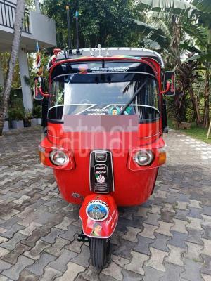 Bajaj Three Wheel 2010