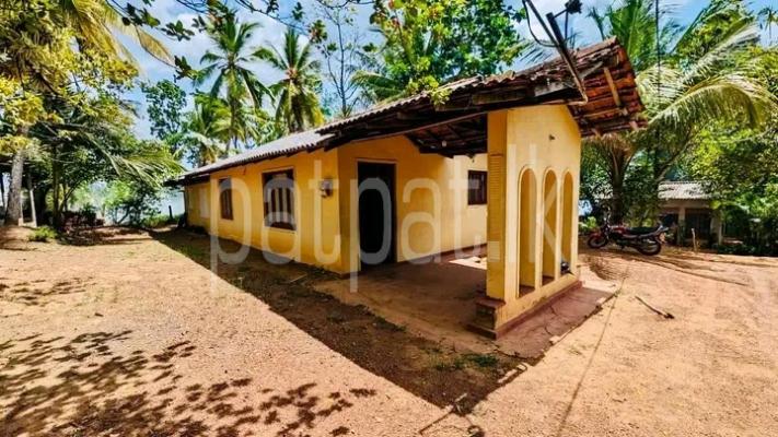 House for Sale in Nittambuwa