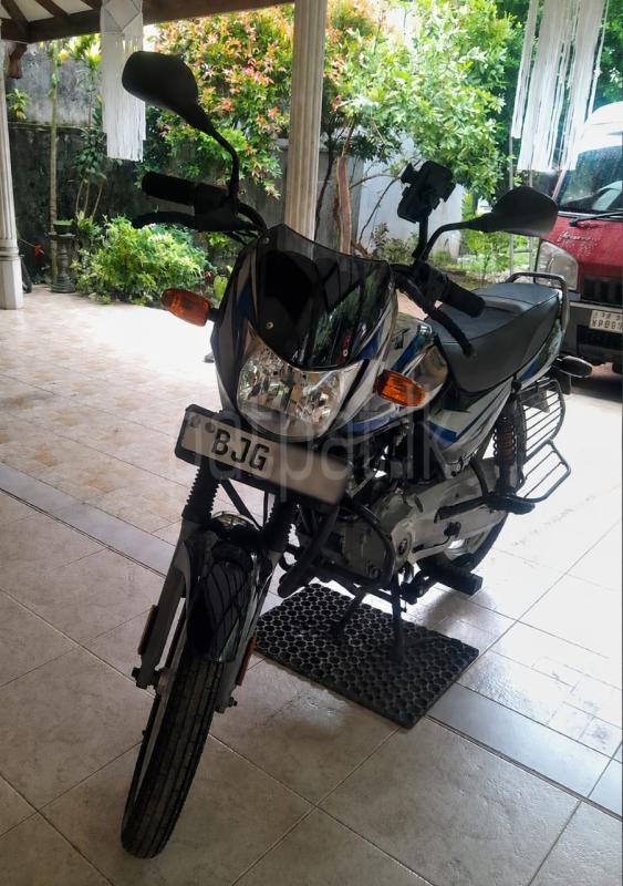 Bajaj CT100 2024 -  Bike sale in Sri Lanka - patpat.lk