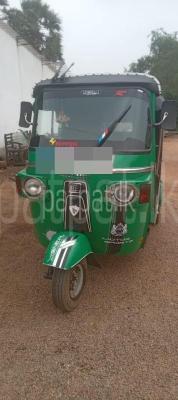Bajaj Three Wheel 2012