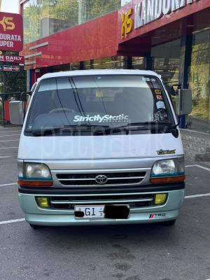 Toyota Hiace 1995 - பயன்படுத்தப்பட்டது வேன் sale in Sri Lanka - patpat.lk