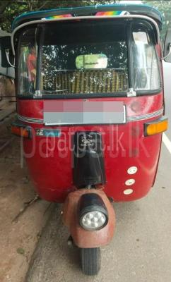 Bajaj Three Wheel 2000
