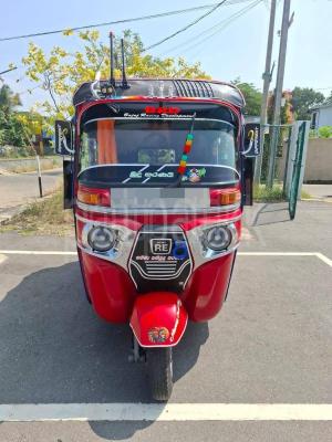 Bajaj Three Wheel 2014 - பயன்படுத்தப்பட்டது முச்சக்கர வண்டி sale in Sri Lanka - patpat.lk