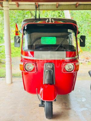 Bajaj Three Wheel 2011 - භාවිතා කරන ලද ත්‍රිරෝද රථය sale in Sri Lanka - patpat.lk