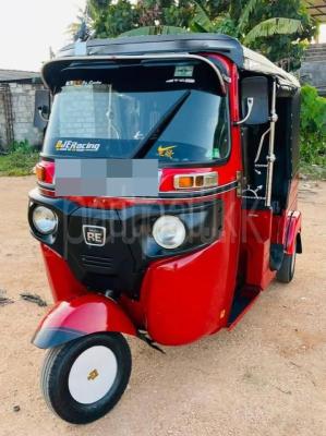 Bajaj Three Wheel 2015 - Used Three wheeler sale in Sri Lanka - patpat.lk