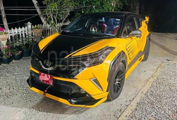 Toyota CHR 2018 - பயன்படுத்தப்பட்டது SUV sale in Sri Lanka - patpat.lk